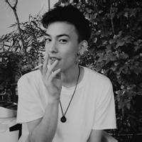 欧美男生透明头像图片_WWW.WHOISQQ.COM