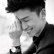 qq男生颓废头像图片_WWW.WHOISQQ.COM