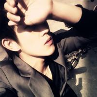 qq男生颓废头像图片_WWW.WHOISQQ.COM