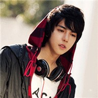 qq男生 耳机头像图片_WWW.WHOISQQ.COM