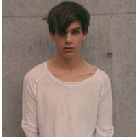 适合30岁男生头像图片_WWW.WHOISQQ.COM
