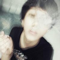霸气叼烟男生头像图片_WWW.WHOISQQ.COM