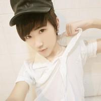 qq头像图片开心男生_WWW.WHOISQQ.COM
