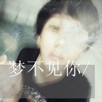 手捧鲜花男生头像图片_WWW.WHOISQQ.COM