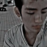 个性头像图片 男生妖媚_WWW.WHOISQQ.COM