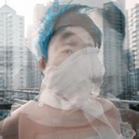 qq头像图片男生帅气带二逼_WWW.WHOISQQ.COM