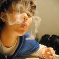 黑白男生口罩头像图片_WWW.WHOISQQ.COM