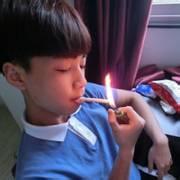 校服男生qq头像图片_WWW.WHOISQQ.COM