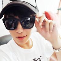 qq头像图片黑人男生帅气_WWW.WHOISQQ.COM