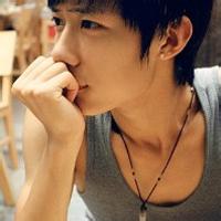 男生校园头像图片_WWW.WHOISQQ.COM