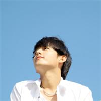 qq头像图片蓝天男生_WWW.WHOISQQ.COM