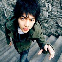 qq尊贵男生头像图片_WWW.WHOISQQ.COM