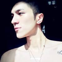 qq男生头像图片秋天_WWW.WHOISQQ.COM