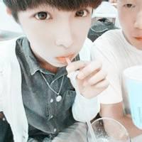 泪倾城男生头像图片_WWW.WHOISQQ.COM