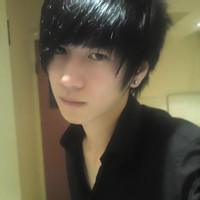 qq头像图片欧美墨镜男生_WWW.WHOISQQ.COM