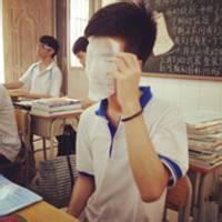 qq头像图片男生学生背景_WWW.WHOISQQ.COM
