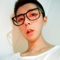 男生头像图片贴吧首页_WWW.WHOISQQ.COM