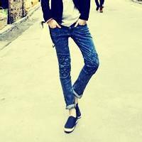 q友乐园头像图片男生半身_WWW.WHOISQQ.COM