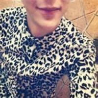 打领结的男生头像图片_WWW.WHOISQQ.COM