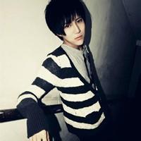 男生休闲头像图片_WWW.WHOISQQ.COM