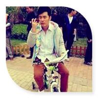 超个性带相框男生头像图片_WWW.WHOISQQ.COM