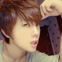 qq头像图片 男生拽budaizi_WWW.WHOISQQ.COM