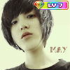 带彩钻的男生头像图片_WWW.WHOISQQ.COM