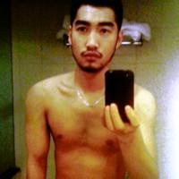 qq头像图片身体男生_WWW.WHOISQQ.COM