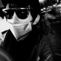 qq黑欧美男生头像图片_WWW.WHOISQQ.COM