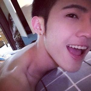 大图贴吧男生头像图片_WWW.WHOISQQ.COM