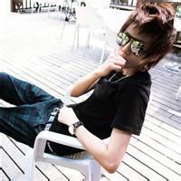 男生流泪qq头像图片大全_WWW.WHOISQQ.COM