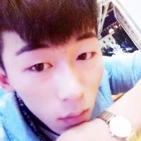 qq头像图片男生嘚瑟_WWW.WHOISQQ.COM