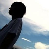 qq男生头像图片庸人自扰_WWW.WHOISQQ.COM
