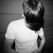 非主流开枪男生头像图片_WWW.WHOISQQ.COM
