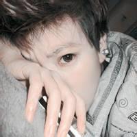 忧伤的男生qq头像图片_WWW.WHOISQQ.COM