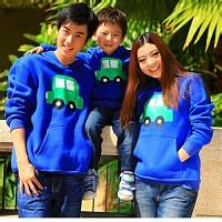 男生穿万斯的qq头像图片_WWW.WHOISQQ.COM