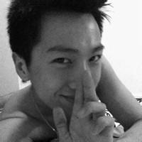 帅哥男生头像图片_WWW.WHOISQQ.COM