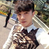 明星头像图片男生吴大伟_WWW.WHOISQQ.COM