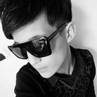 男生头像图片黑白霸道_WWW.WHOISQQ.COM