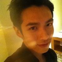 qq街道意境男生头像图片_WWW.WHOISQQ.COM