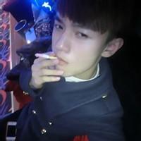 男生qq热恋头像图片_WWW.WHOISQQ.COM