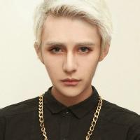 qq男生成熟 头像图片_WWW.WHOISQQ.COM