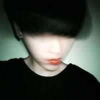 短发硬气男生头像图片_WWW.WHOISQQ.COM