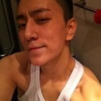 30岁成熟男生头像图片_WWW.WHOISQQ.COM