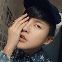 超市场景男生头像图片_WWW.WHOISQQ.COM