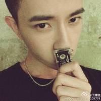 qq头像图片秀气男生_WWW.WHOISQQ.COM