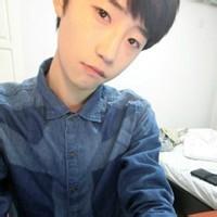 男生头像图片笑着的_WWW.WHOISQQ.COM