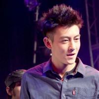 男生头像图片陈冠希_WWW.WHOISQQ.COM