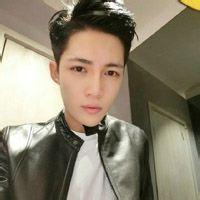 只露眉毛男生头像图片_WWW.WHOISQQ.COM