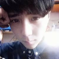 qq头像图片17岁照片男生_WWW.WHOISQQ.COM